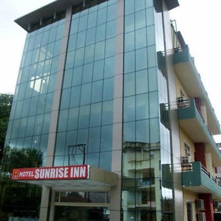 Hotel Sunrise Inn Lucknow Exterior photo