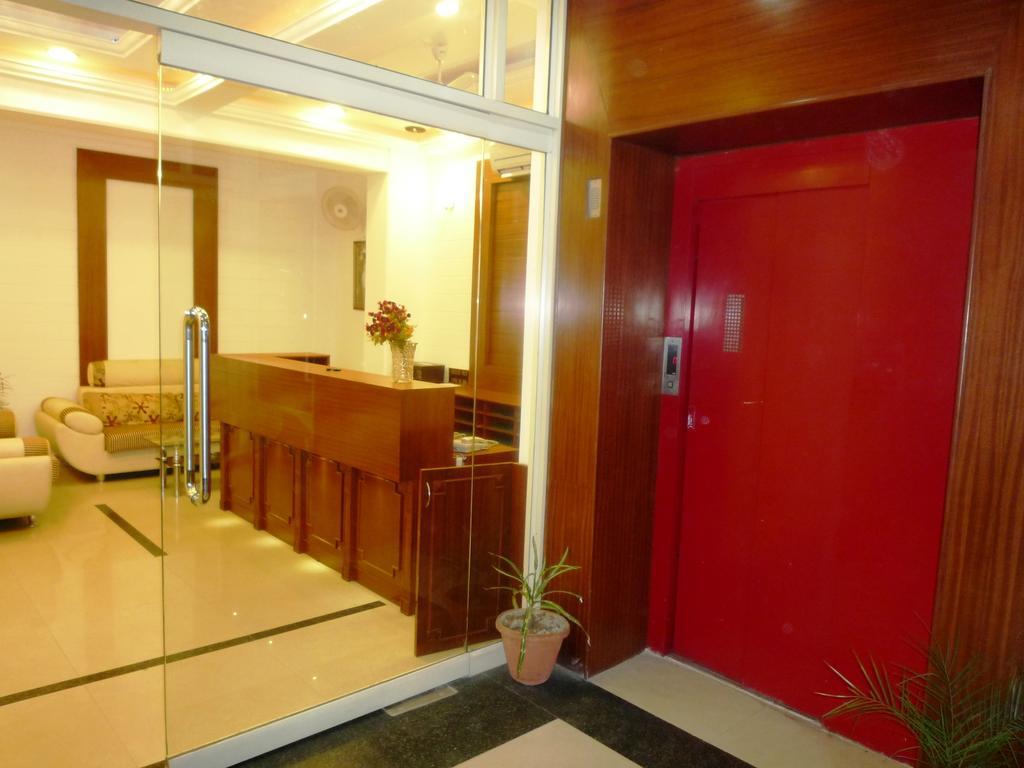 Hotel Sunrise Inn Lucknow Exterior photo