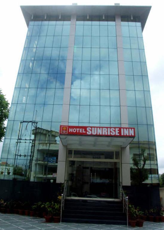 Hotel Sunrise Inn Lucknow Exterior photo
